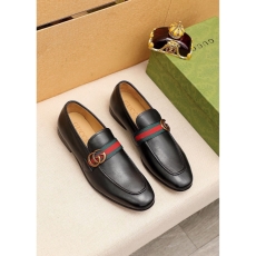 Gucci Leather Shoes